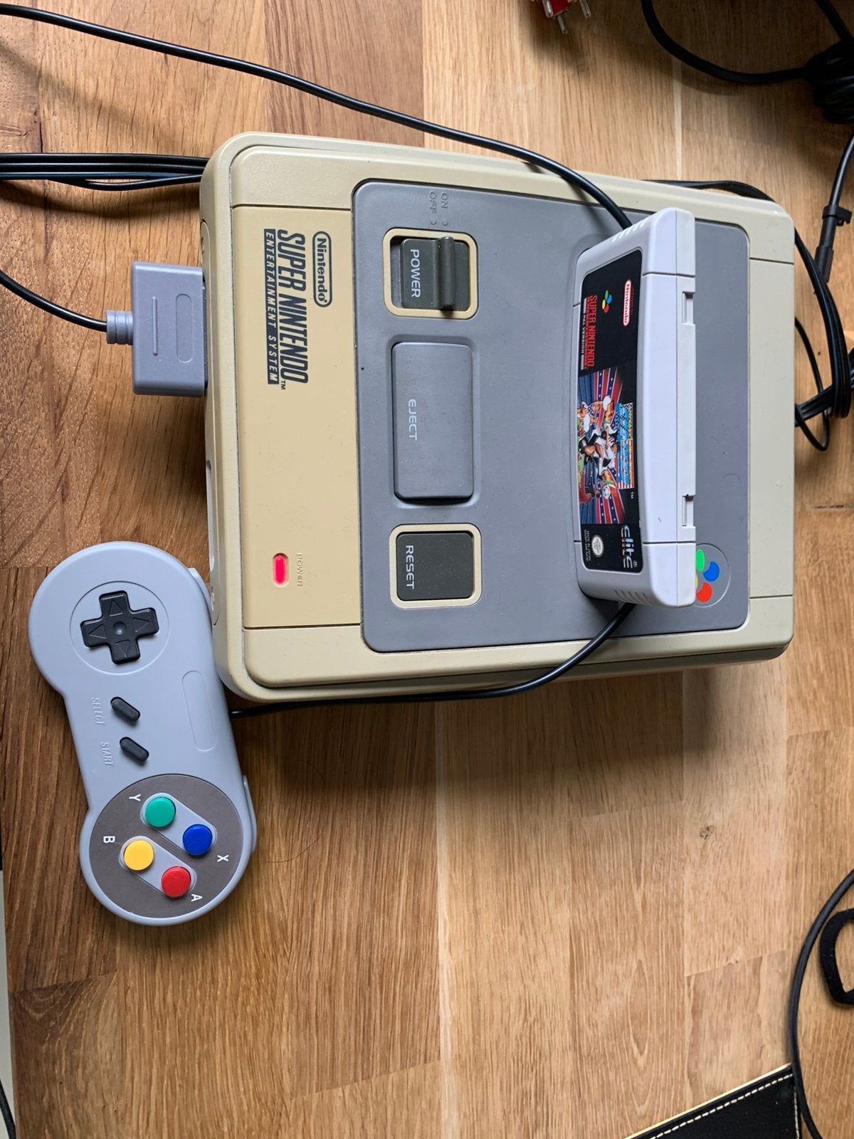 Super nintendo entertainment system (SNES), Spelcomputers en Games, Ophalen of Verzenden, Gebruikt, Met 1 controller, Met games