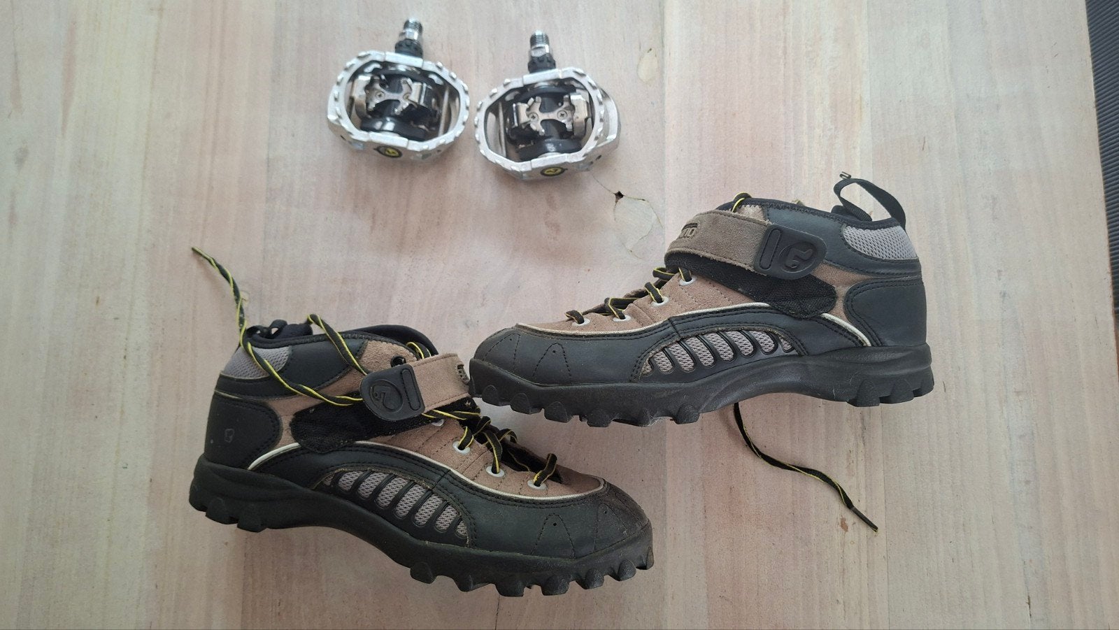Shimano klikpedalen en MTB schoenen maat 44, Fietsen en Brommers, Gebruikt, Heren, Schoenen, Overige maten
