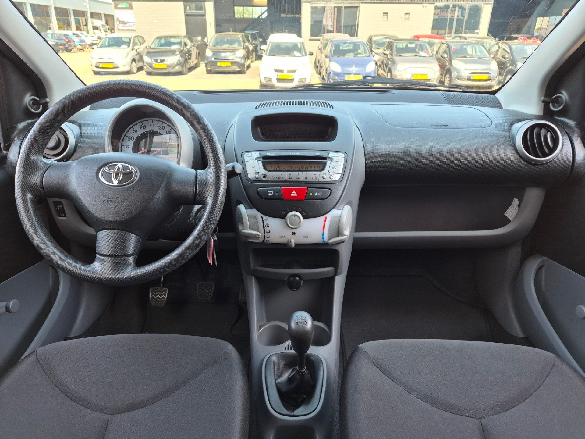 Toyota Aygo 1.0-12V|1e eig|NAP|Airco|Lage KM|Nette Auto|APK, Auto's, Voorwielaandrijving, Stof, Gebruikt, Huisgarantie