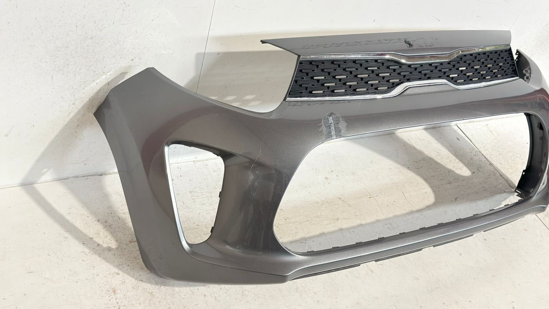 Kia Picanto (JA) voorbumper 86511-G6000, Auto-onderdelen, Carrosserie en Plaatwerk, Heolleung-ro 12
06797  Seoul, Voor, Ophalen of Verzenden