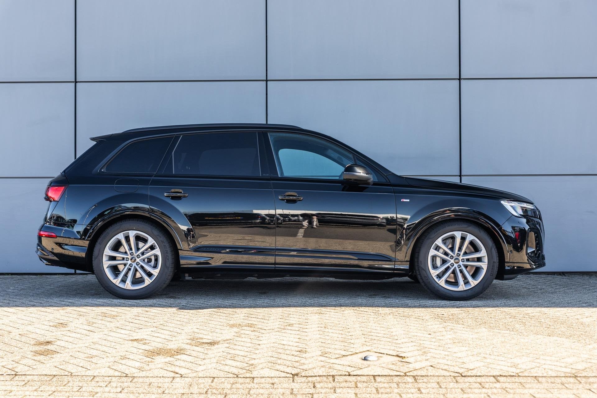 Audi Q7 55 TFSIe 394pk quattro Pro Line S | Head-up Display, Auto's, Audi, Automaat, 12 maanden, Bedrijf, Hybride Elektrisch/Benzine