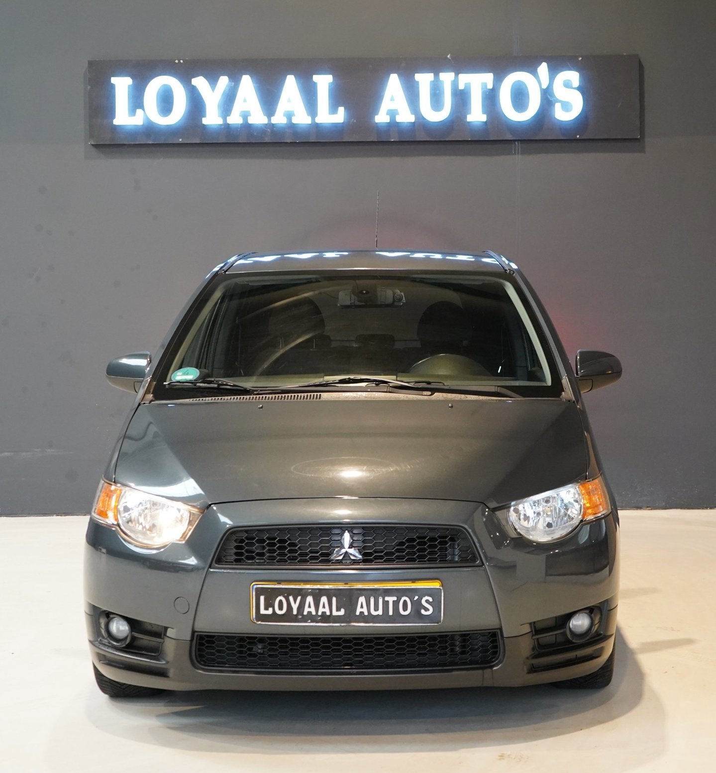 Mitsubishi Colt 1.3 Edition Two | AUTOMAAT | ACHTERUITRIJC., Auto's, Stof, Gebruikt, 31 €/maand, Colt