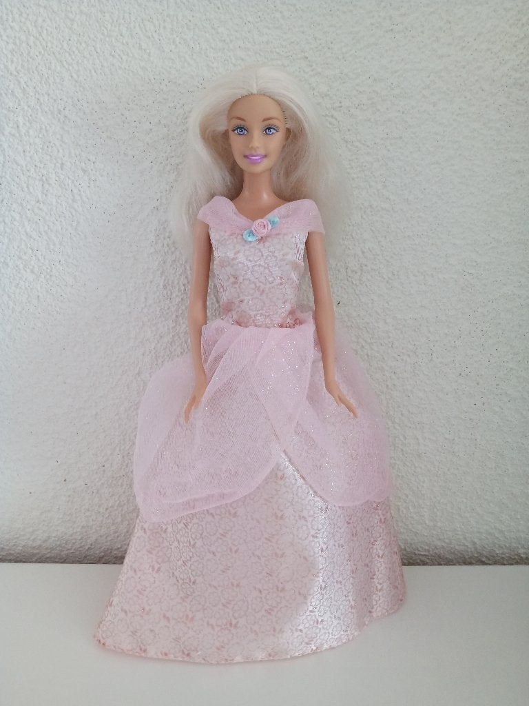 Barbie Princess Collection Cinderella C2628, Ophalen of Verzenden, Gebruikt, Pop