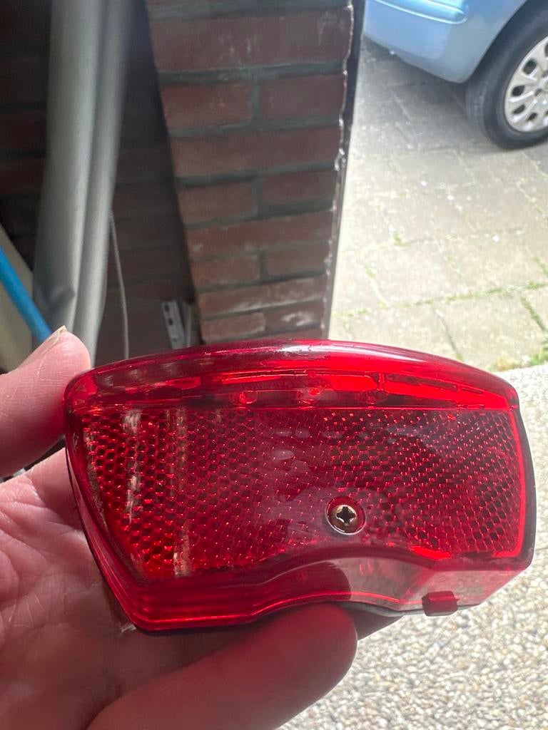 IKZI LIGHT fiets achterlicht zo goed als nieuw, Ophalen of Verzenden, Gebruikt, Overig, Achterlicht