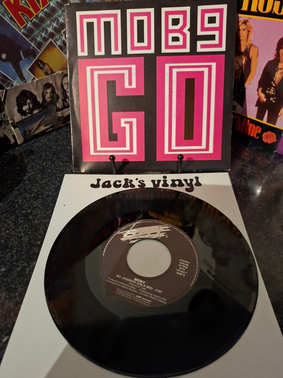 Moby - Go (Voodoo Child Mix) 7 inch vinyl single 1991, Gebruikt, 7 inch, Ophalen of Verzenden, Beschermende buitenhoes