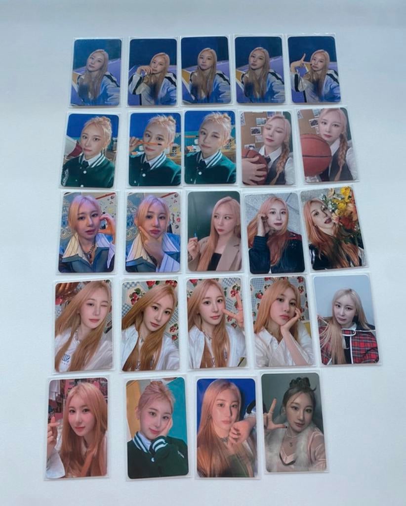 Lee Chaeyeon photocards kpop sale iz*one, Ophalen of Verzenden, Zo goed als nieuw