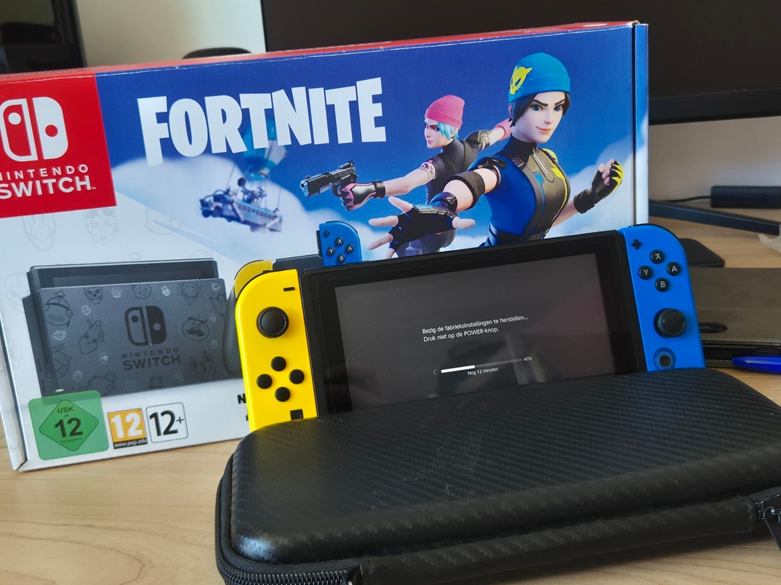 Switch Fortnite Special Edition, Ophalen, Gebruikt, Met 2 controllers, Switch Original