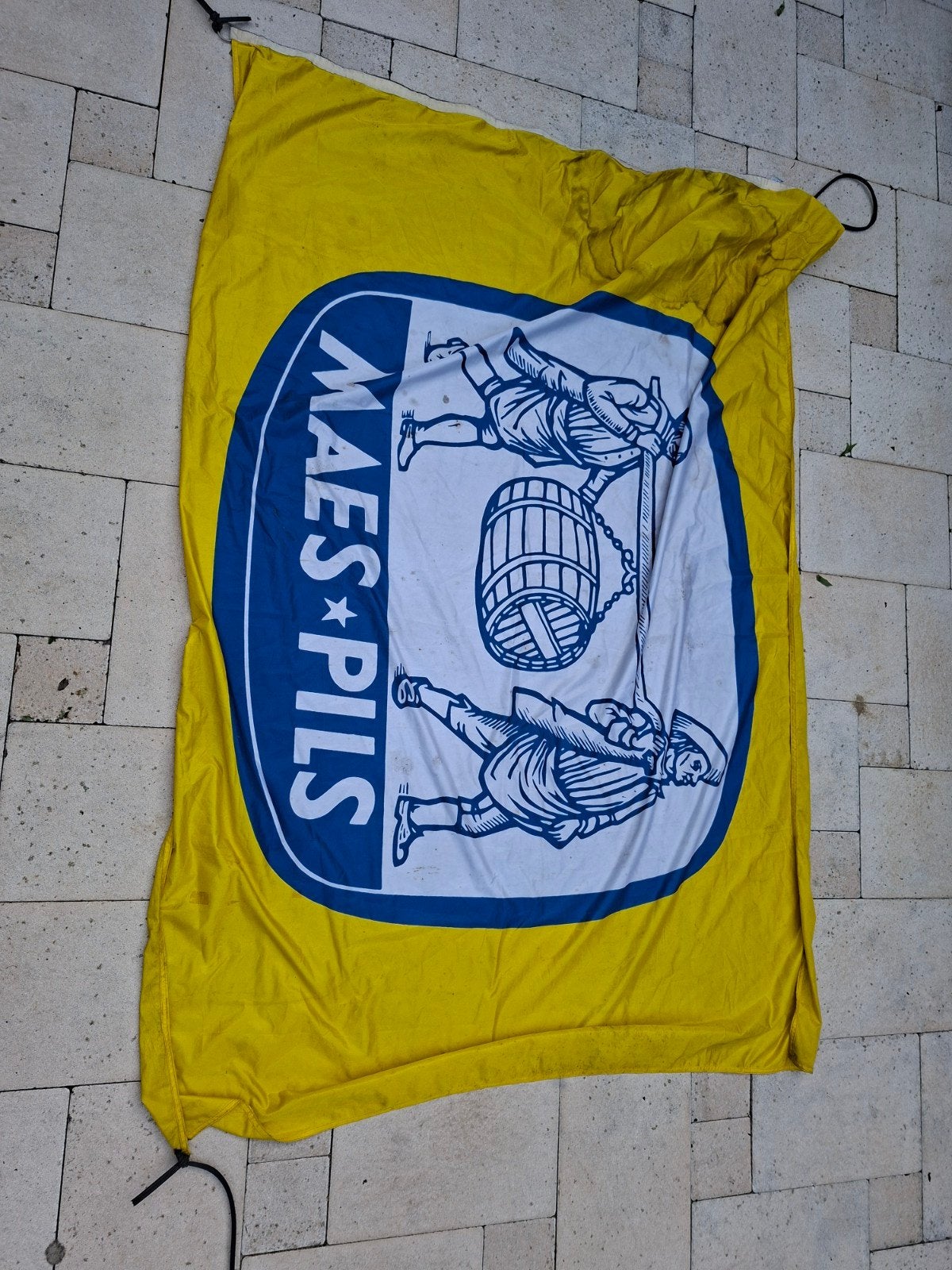 Grote vlag MAES - PILS, Verzamelen, Ophalen of Verzenden, Maes, A, A