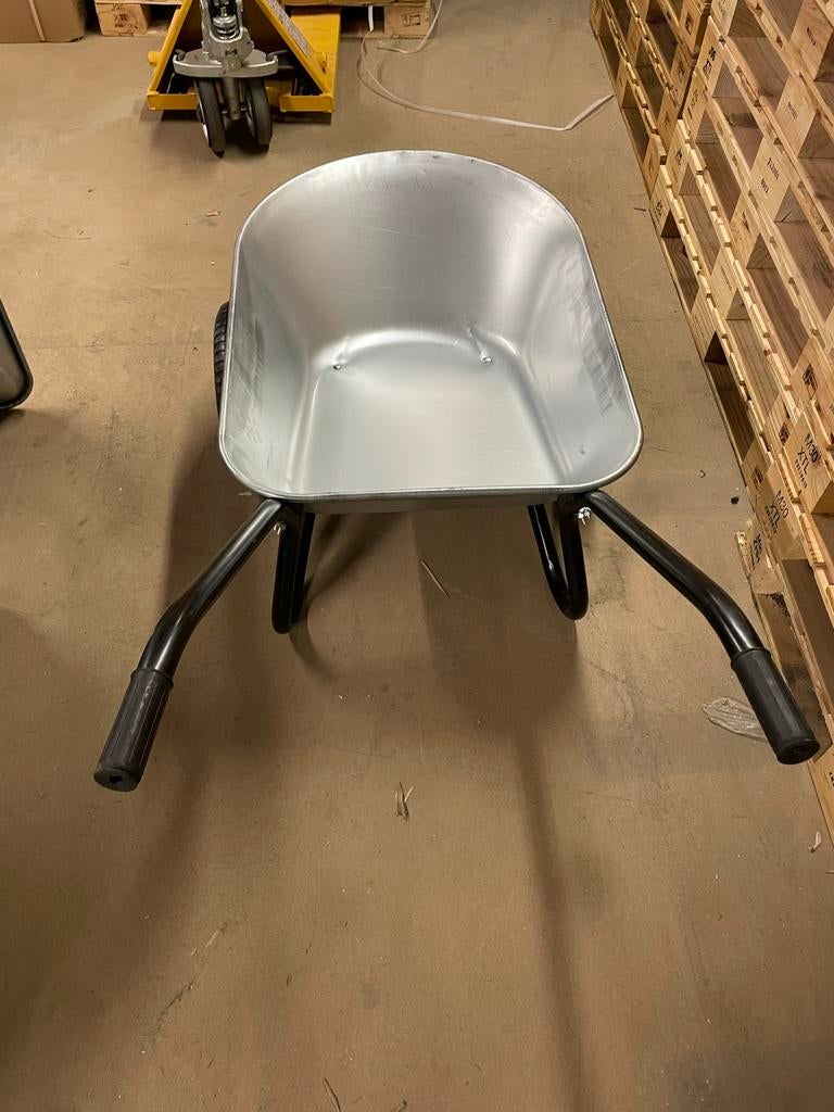 Kruiwagen 2 wielen 65 liter nieuw, Tuin en Terras, Kruiwagens, Ophalen of Verzenden, Nieuw