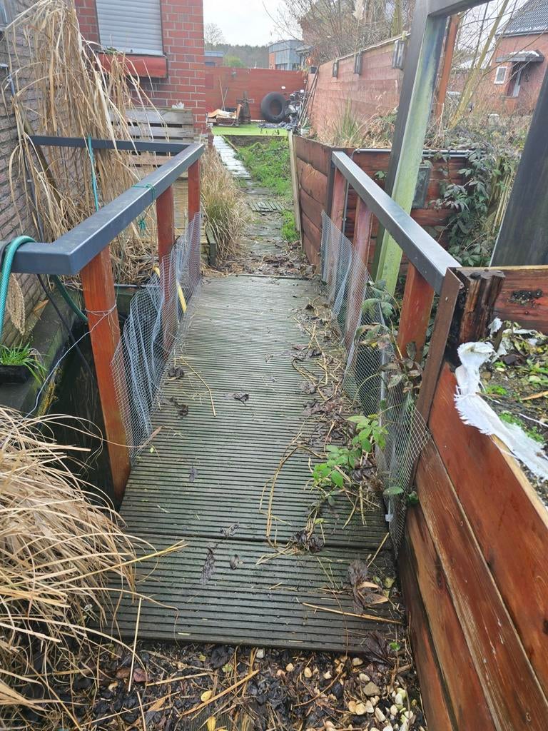 Brug met stalen leuningen - Zelf af te breken, Gebruikt, Staal, Ophalen of Verzenden, 200 cm of meer