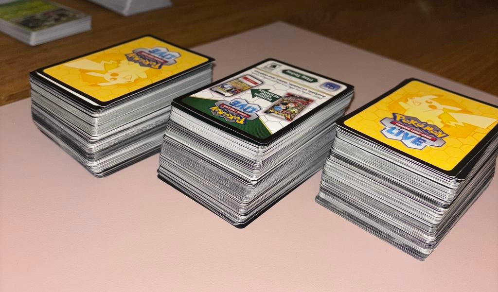 Pokémon TCG Online Codes – 150 kaarten, Ophalen of Verzenden, Zo goed als nieuw