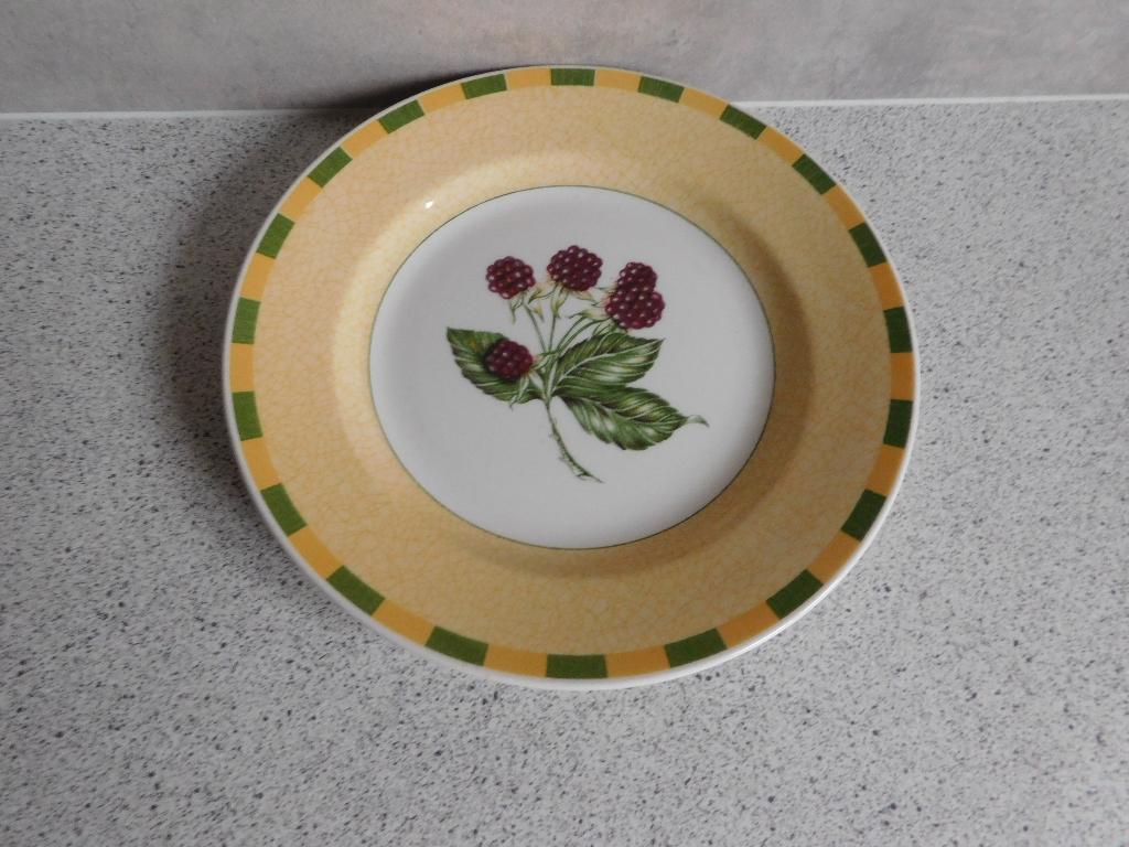 Bord 20,5 cm. Braam Summerset Churchill, Huis en Inrichting, Keuken | Servies, Nieuw, Ophalen of Verzenden, Bord(en), Overige stijlen