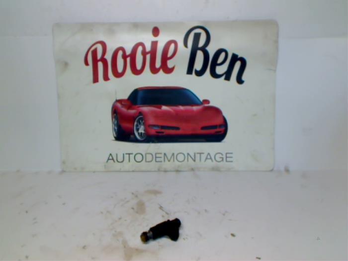 Injector (benzine injectie) van een Volkswagen Polo, Gebruikt, -, Volkswagen, -