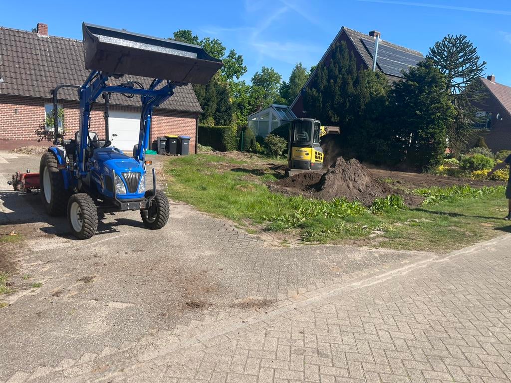 Vossebeld Grondverzet en Kraanverhuur, Tuinonderhoud of Snoeiwerk