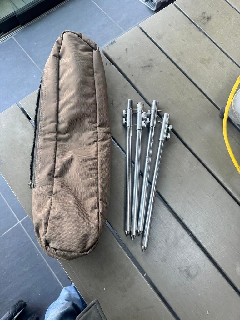 Korda compaq, Rvs bank sticks, Ophalen of Verzenden, Zo goed als nieuw, Overige typen