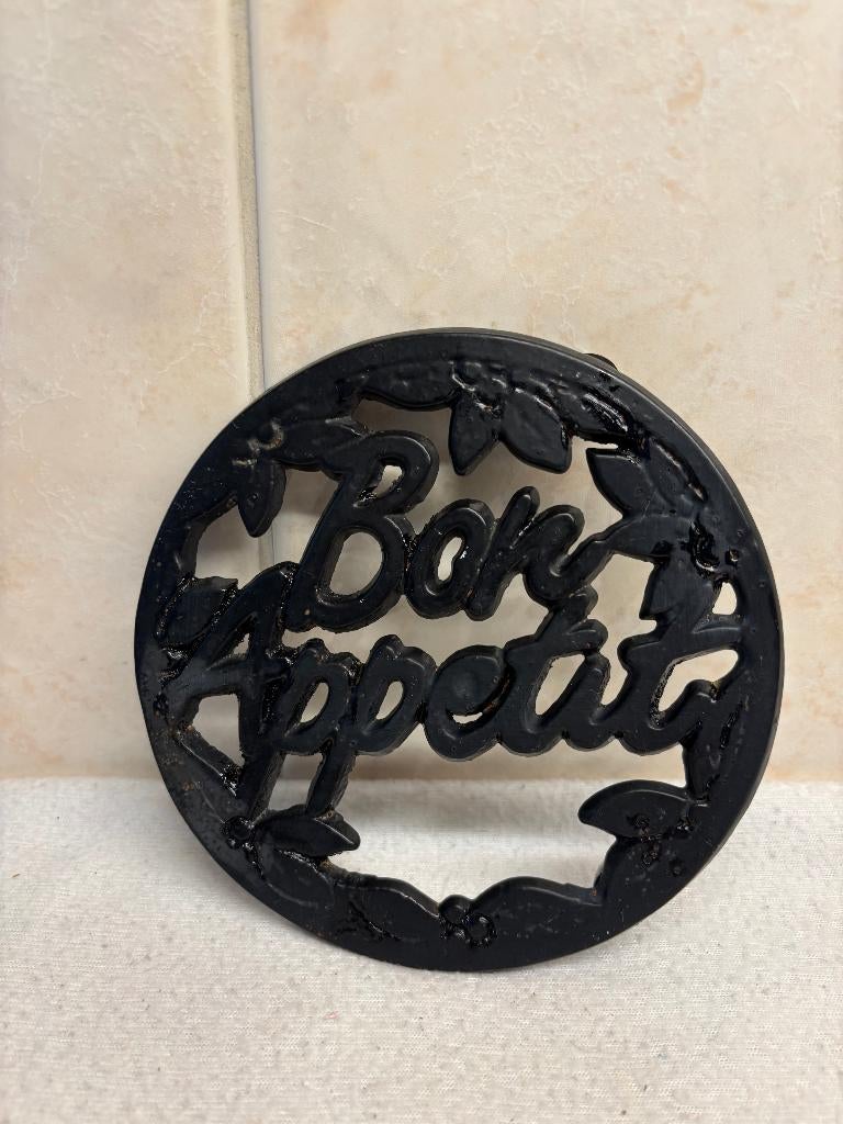 Gietijzer Onderzetter "Bon Appetit", Antiek en Kunst, Curiosa en Brocante, Ophalen of Verzenden