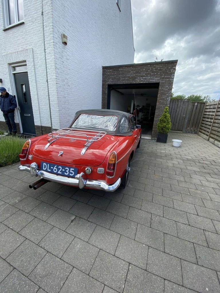 MGB Roadster 1800 Overdrive 1966, Auto's, MG, B, Achterwielaandrijving, Zwart, 4 cilinders