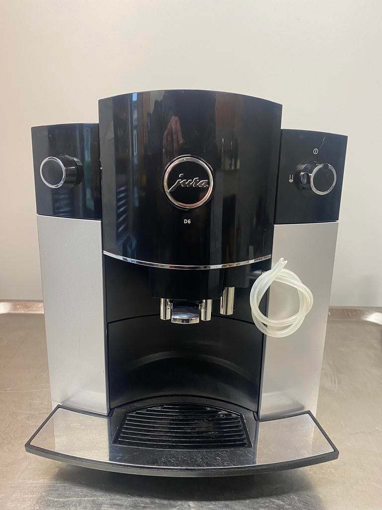 Jura d6 bonenmachine netjes 300€, Ophalen of Verzenden