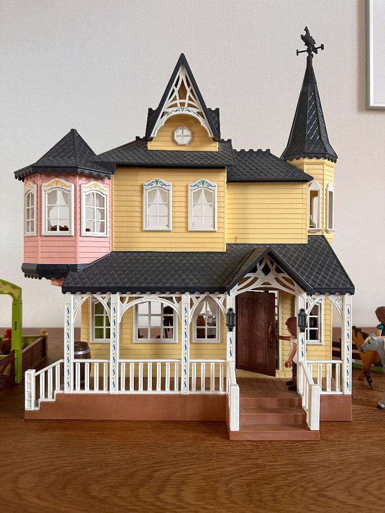 Playmobil Spirit Lucky’s Huis en uitbreidingen met stallen, Ophalen, Zo goed als nieuw, Complete set