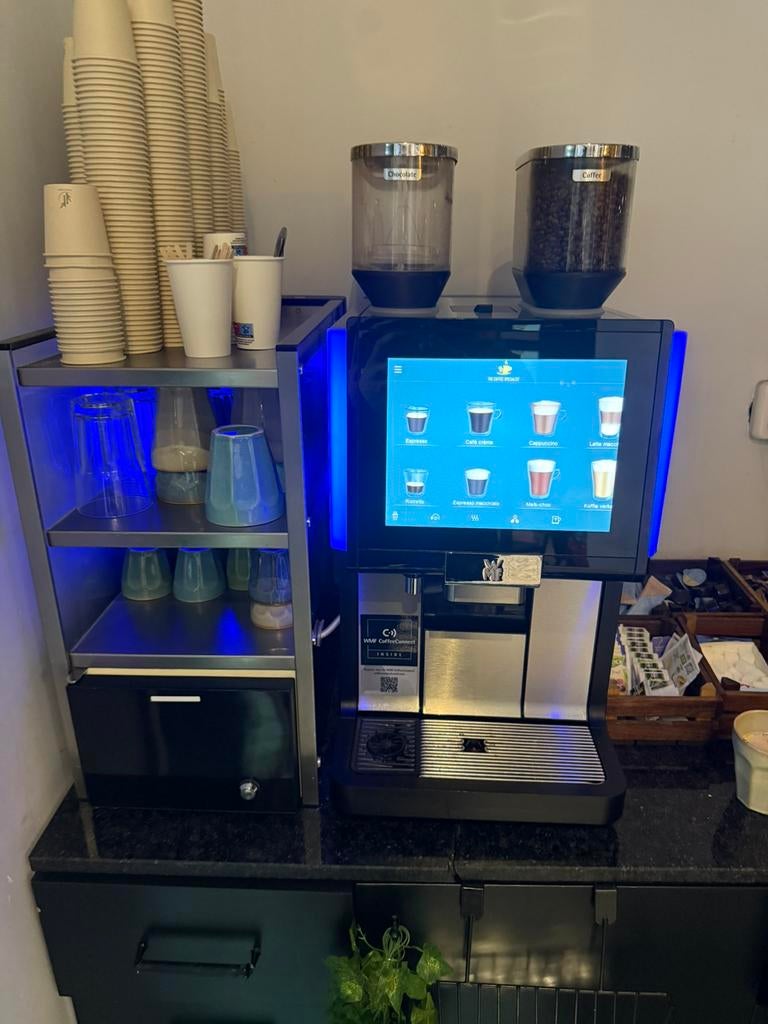 Te koop: professionele WMF 5000 S+ koffiemachine, Witgoed en Apparatuur, Koffiezetapparaten, 10 kopjes of meer, Koffiemachine