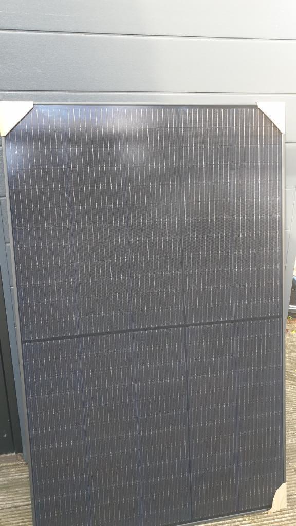 450Wp Plug & Play Zonnepanelen met stekker! Compleet systeem, Doe-het-zelf en Verbouw, Zonnepanelen en Toebehoren, Ophalen, Growatt