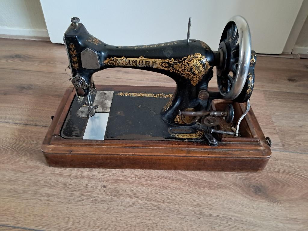SINGER NAAIMACHINE, Ophalen