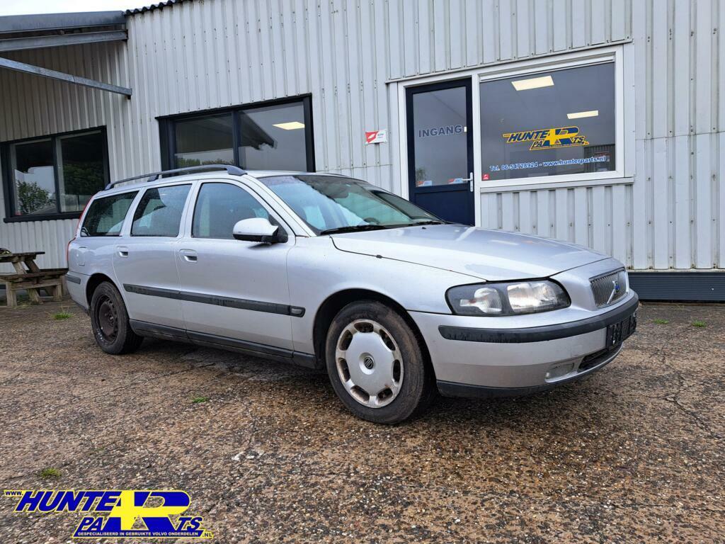 Volvo V70 2.4 , Kleurcode 426, Gebruikt