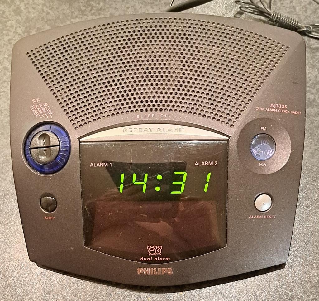 Philips FM/AM radio wekker AJ 3225, Audio, Tv en Foto, Radio's, Ophalen of Verzenden, Gebruikt, Radio