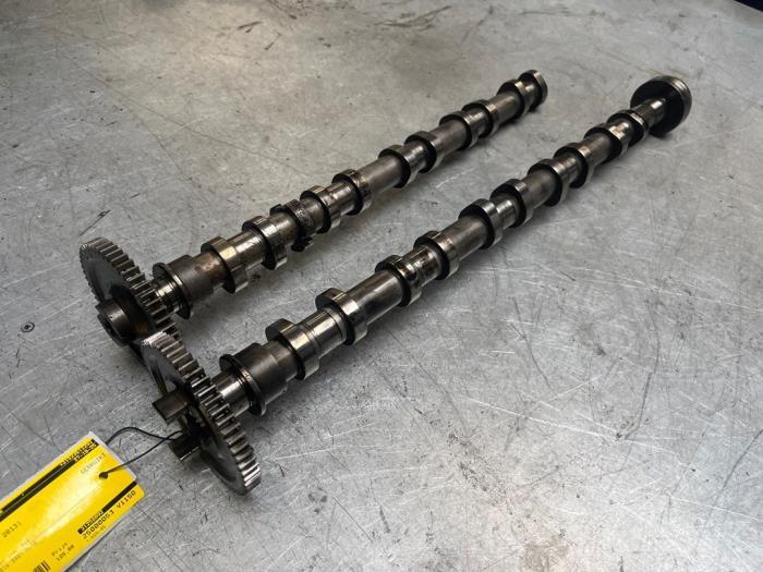 Nokkenas set van een Volvo V60, Gebruikt, -, -, Ophalen of Verzenden