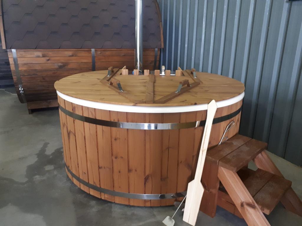 hottub spa hot tub jacuzzi aanbieding houtgestookt NU 2650,-, Ophalen, Gebruikt, Trap, Vast