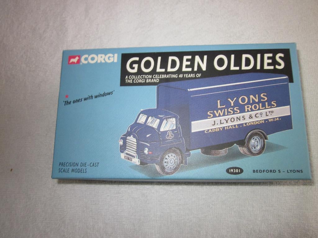 Corgi Golden Oldies Bedford s Lyons no. 19301 in doos., Hobby en Vrije tijd, Modelauto's | 1:50, Ophalen of Verzenden, Zo goed als nieuw
