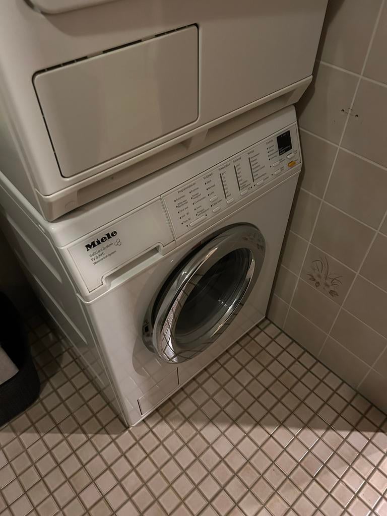 Miele Wasmachine en Droger Set, Witgoed en Apparatuur, Wasmachines, Ophalen, Gebruikt, 85 tot 90 cm, 1200 tot 1600 toeren