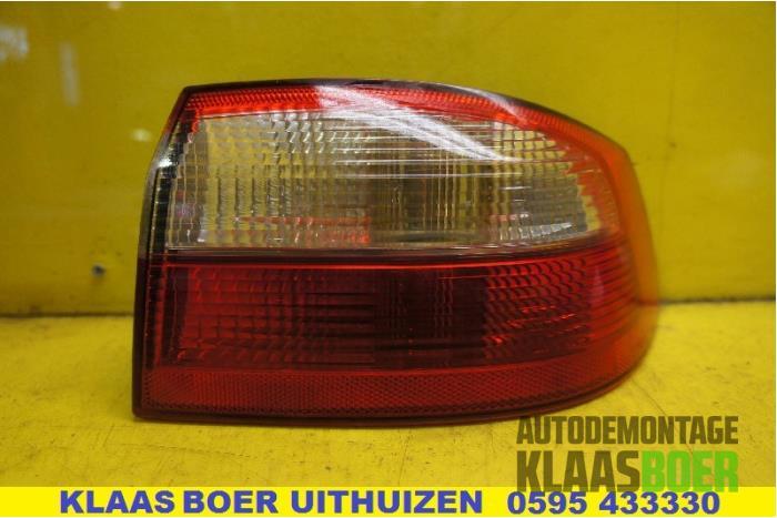 Achterlicht rechts van een Renault Laguna, Auto-onderdelen, Ophalen of Verzenden, 12 maanden garantie, Gebruikt, Renault