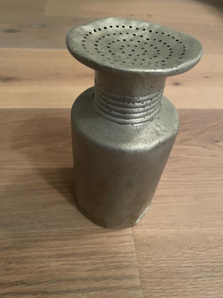 Antieke zoutstrooier, Ophalen