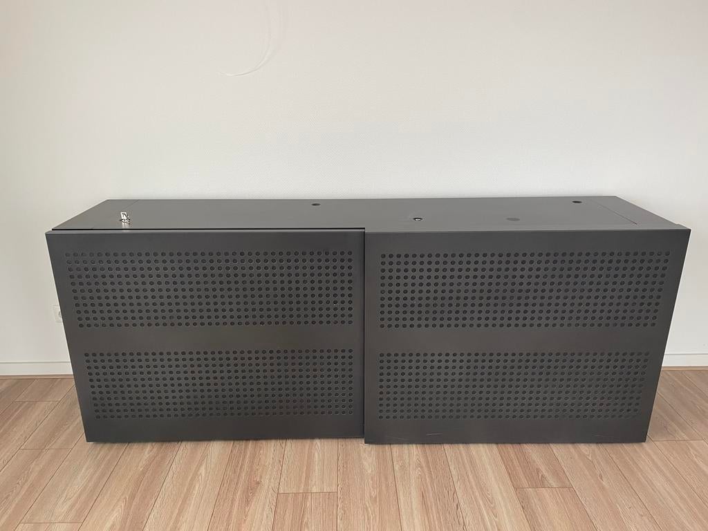 Lensvelt Stealth kast met 2 akoestische schuifdeuren, Ophalen, Gebruikt, 150 tot 200 cm, Minder dan 100 cm