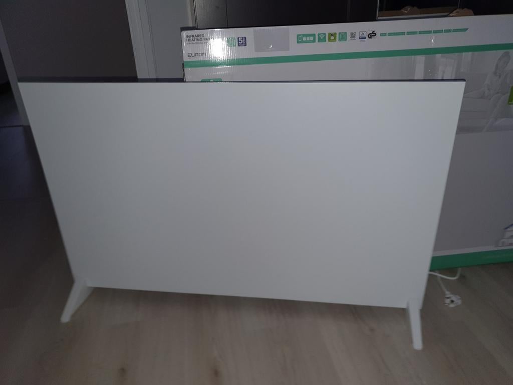 Infrarood verwarming 800 watt, Doe-het-zelf en Verbouw, Verwarming en Radiatoren, Overige typen, 30 tot 80 cm, 60 tot 150 cm, Ophalen