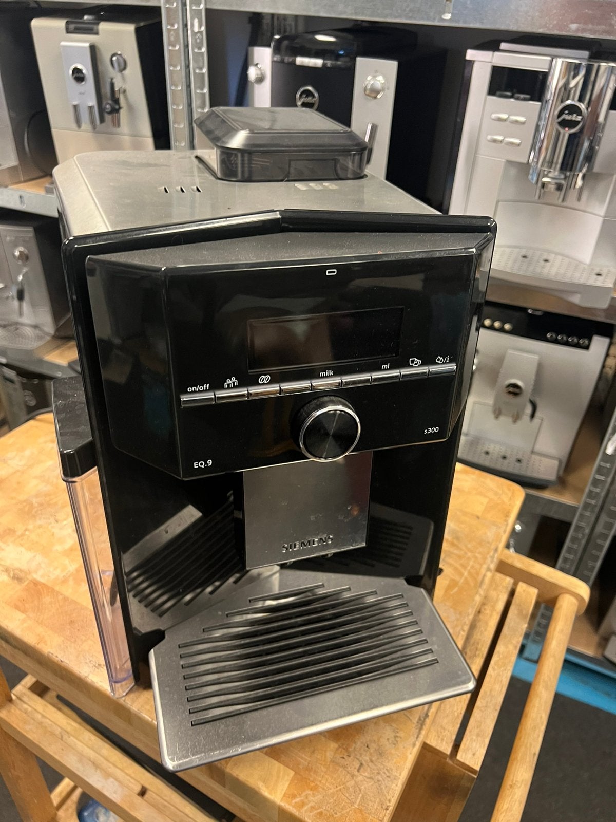 Siemens EQ 9 S 300 Defect, 9945KZ, Koffiebonen, Ophalen of Verzenden, Zo goed als nieuw