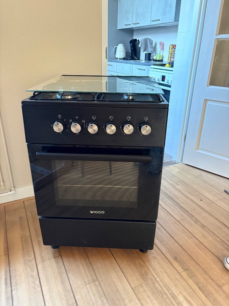 Oven + fornuis Wiggo, Ophalen, Hete lucht, 55 tot 60 cm, Gebruikt