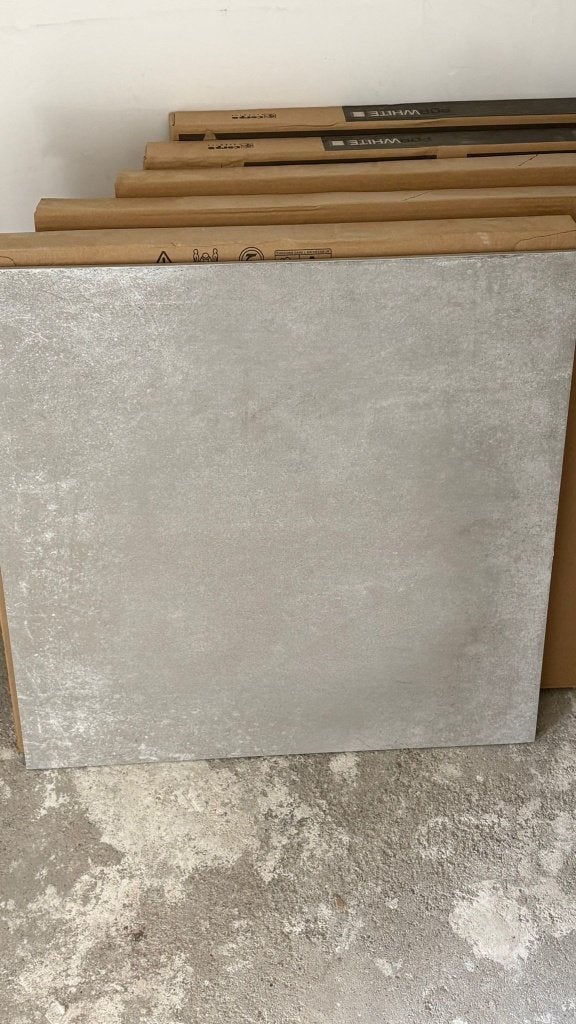 Badkamer of toilet wc tegels, Doe-het-zelf en Verbouw, Tegels, Nieuw, Wandtegels, Keramiek, 60 cm of meer, 60 cm of meer, 10 m² of meer