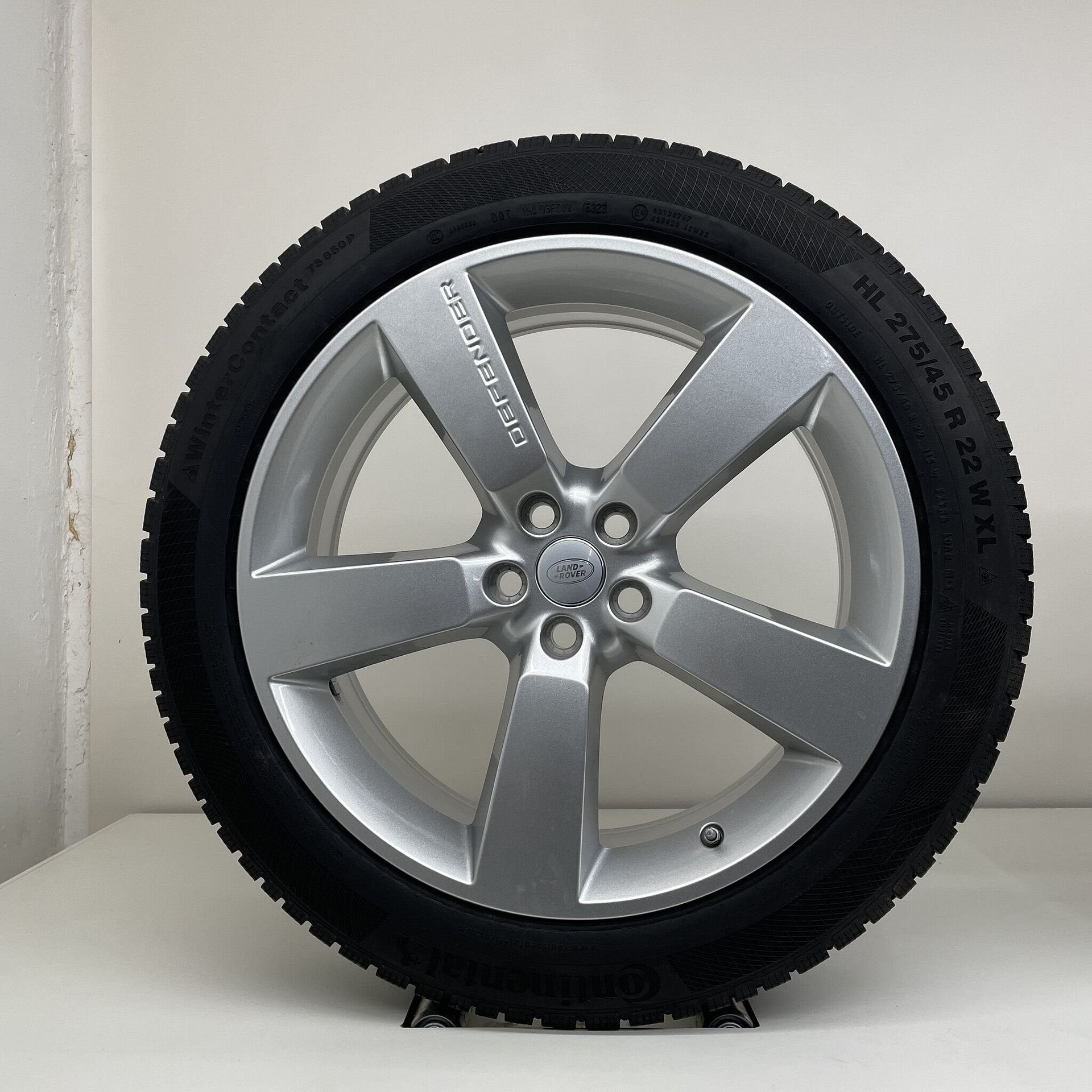 Land Rover Defender - 22 inch - winterbanden, Gebruikt, 275 mm, Banden en Velgen, Overige maten