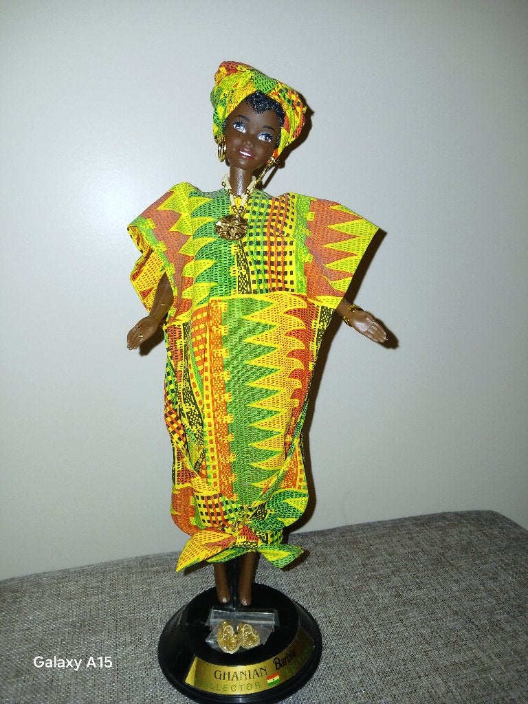 Barbie Dolls of the World, Verzamelen, Verzenden, Zo goed als nieuw, Pop