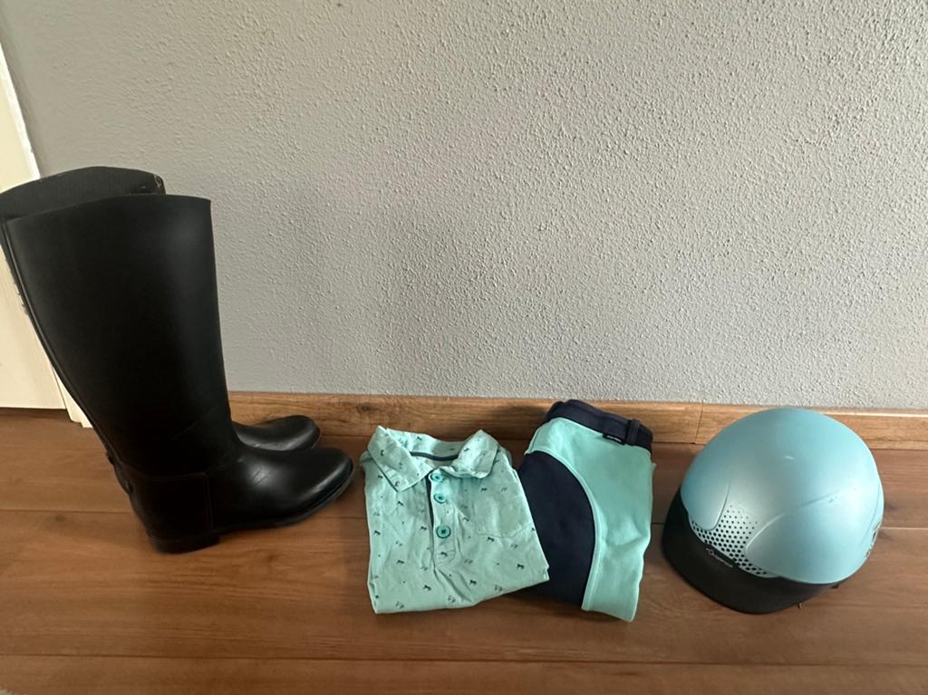 Gebruikte Fouganza paardrijset kids 146-152, Dieren en Toebehoren, Paardrijkleding, Gebruikt, Kinderen, Ophalen of Verzenden, Recreatie