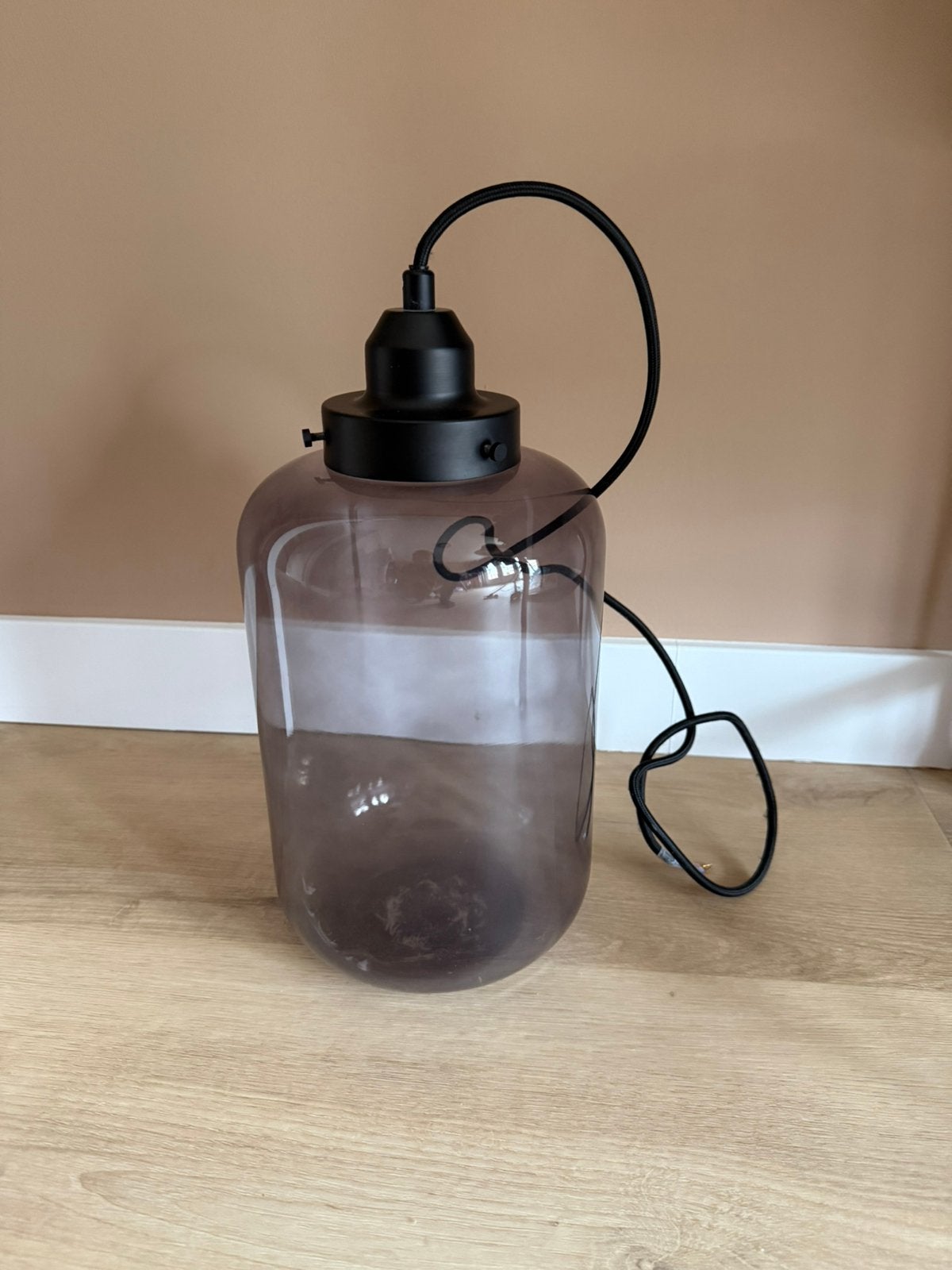 Glazen hanglamp E27 fitting Ø17, Huis en Inrichting, Glas, Ophalen of Verzenden, Zo goed als nieuw, 17 cm