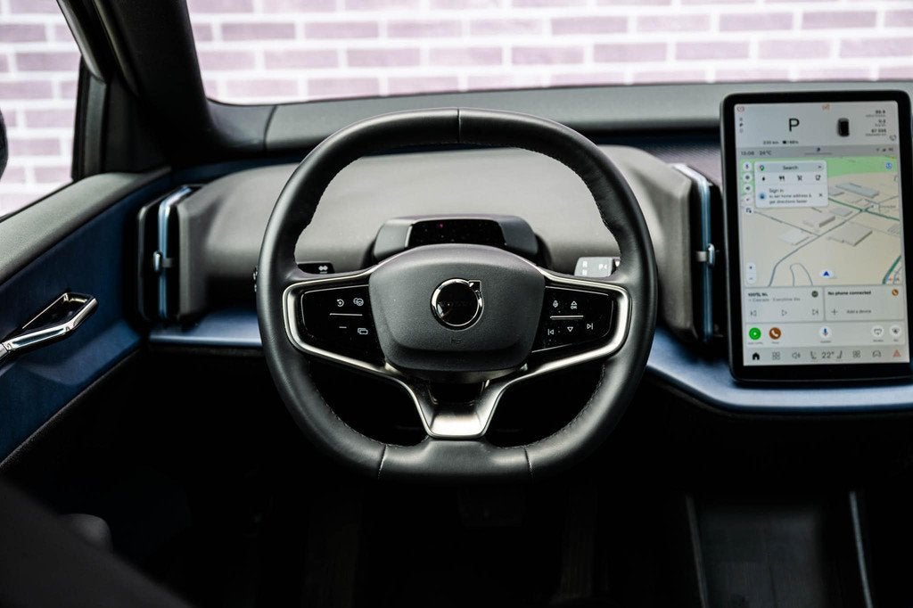 Volvo EX30 Single Motor Extended Range Plus 69 kWh | Stoel e, Auto's, Volvo, Automaat, Achterwielaandrijving, Gebruikt, Leder en Stof