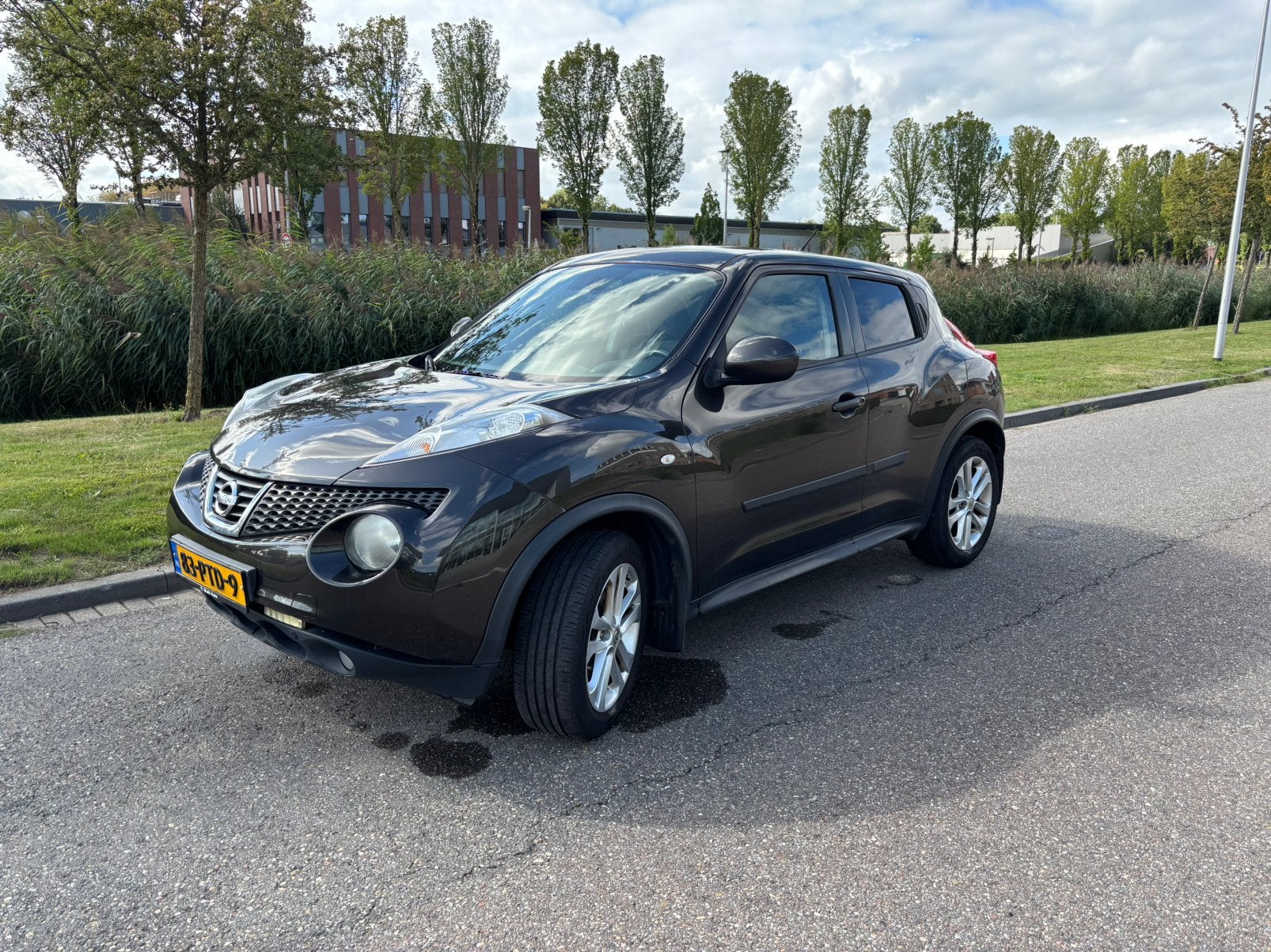 Nissan Juke 1.6 Eco 117pk 2011 Bruin, Auto's, Nissan, 1250 kg, 4 cilinders, Bruin, 49 €/maand