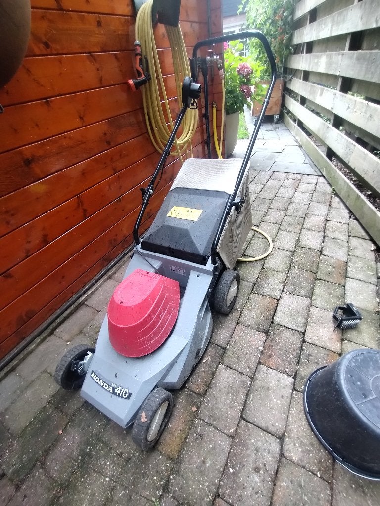 Honda HRE410 Gazonmaaier, Ophalen, Cirkelmaaier, Honda, Gebruikt