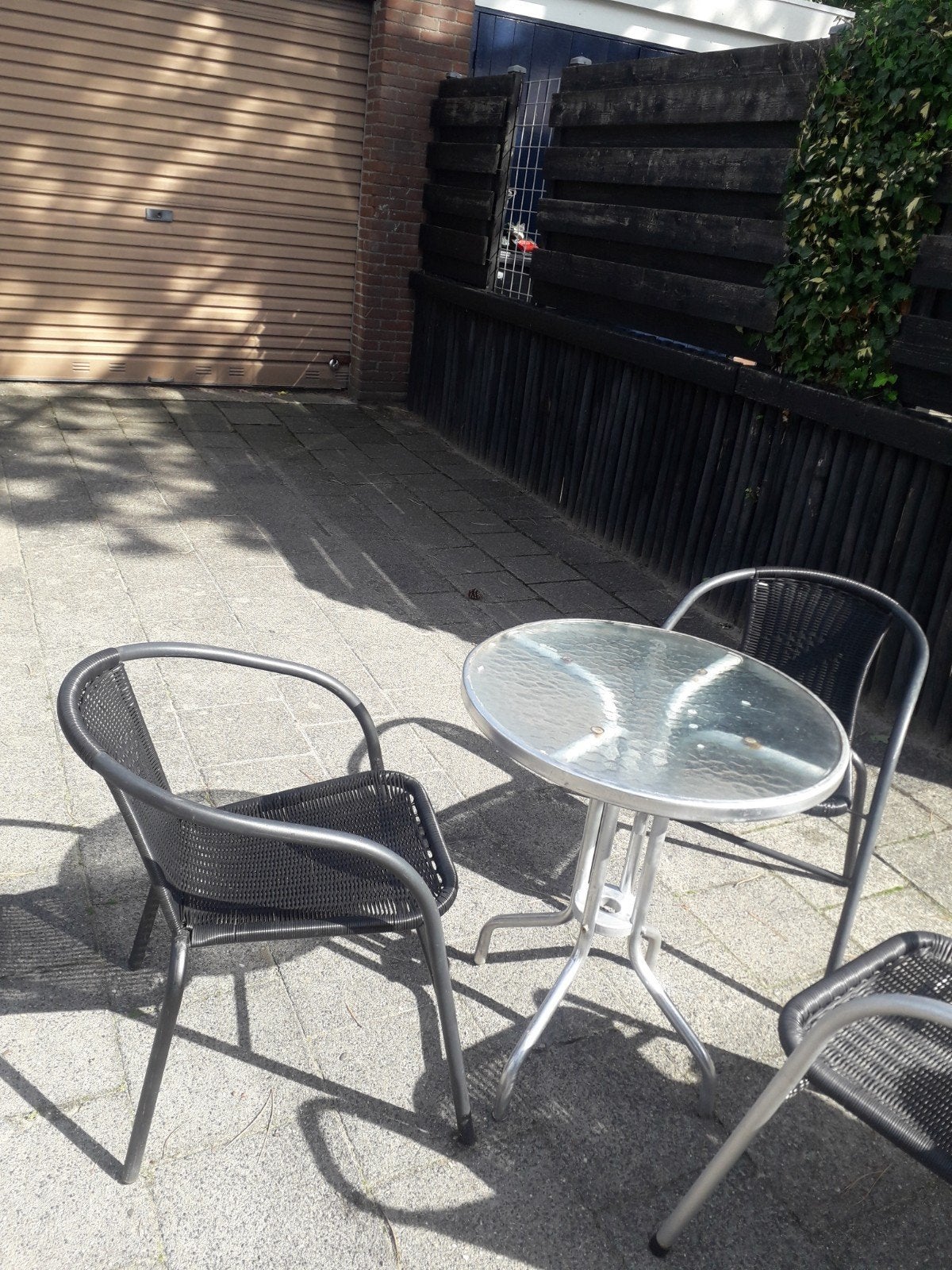Bistro setje met tafel en 3 stoelen, Tuin en Terras, Ophalen, Gebruikt, 3 zitplaatsen, Aluminium