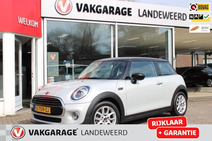 Mini Mini 1.5 Cooper Automaat, Gebruikt, 4 stoelen, 49 €/maand, Bedrijf
