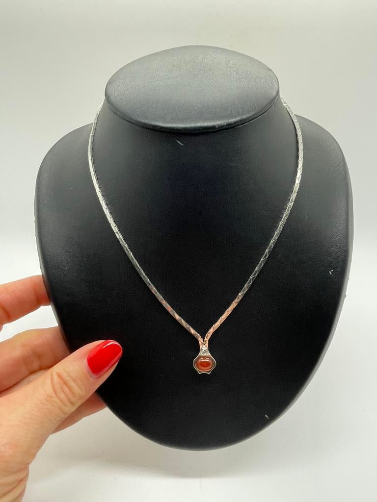 D867 Prachtige zilveren ketting carneool hanger, Sieraden, Tassen en Uiterlijk, Antieke sieraden, Ophalen of Verzenden, Zilver