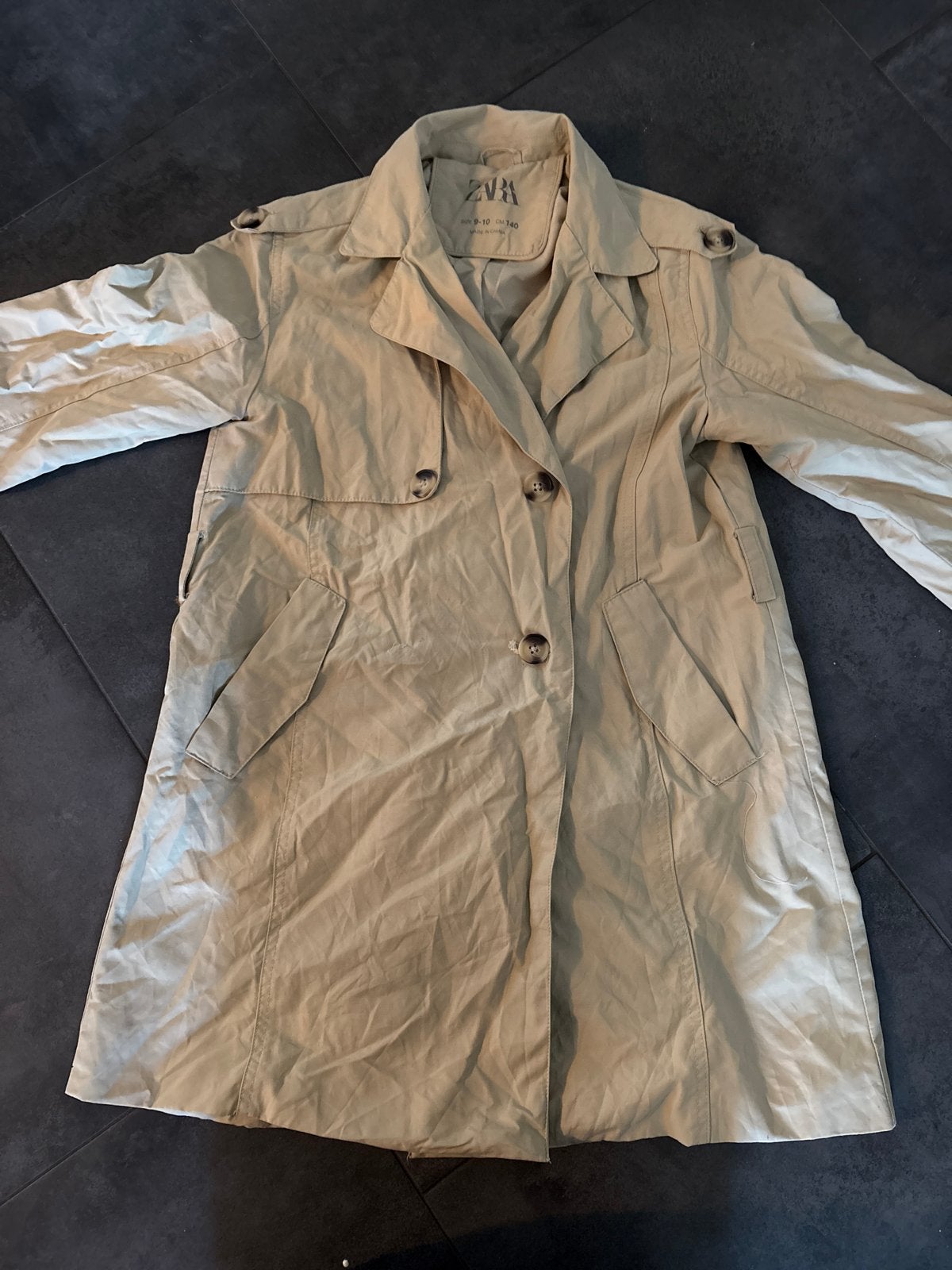 Zara Trenchcoat voor kinderen - Maat 140 (9-10 jaar), Kinderen en Baby's, Ophalen of Verzenden, Gebruikt, Meisje, Jas